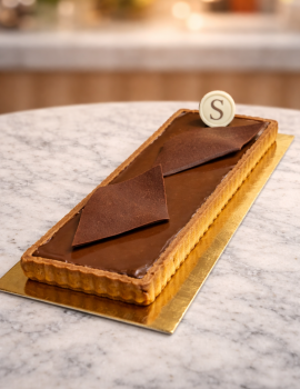 Mazurek orzechowo-czekoladowy